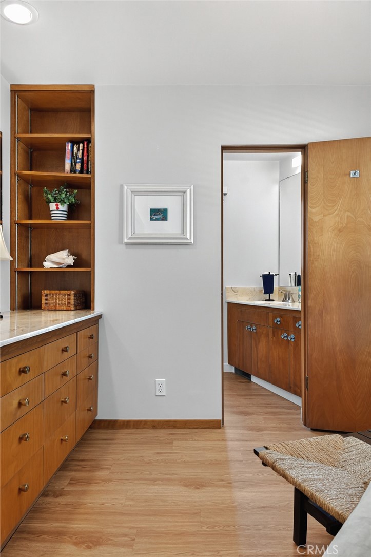 MLS #NP25268374 image #33