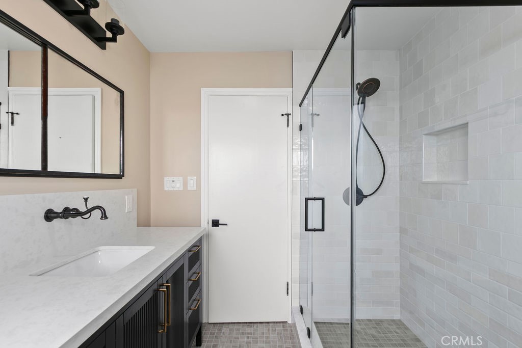 MLS #NP25268505 image #14