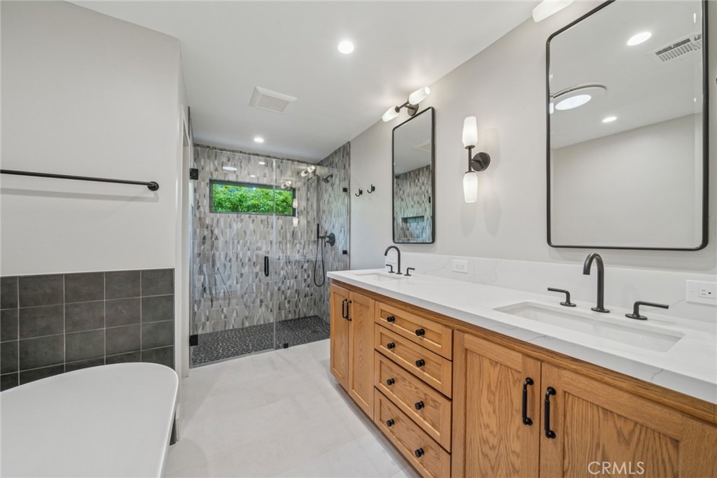 MLS #NP25268523 image #21