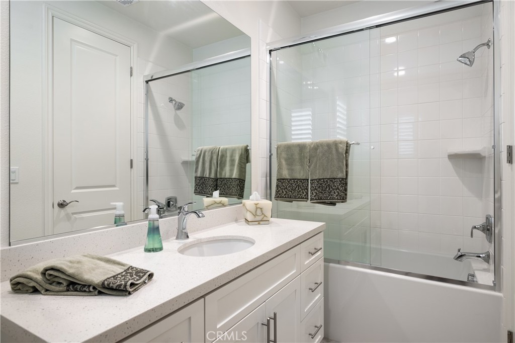 MLS #NP25268538 image #13