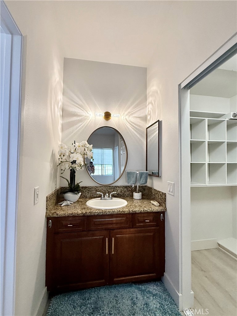 MLS #NP25268645 image #8