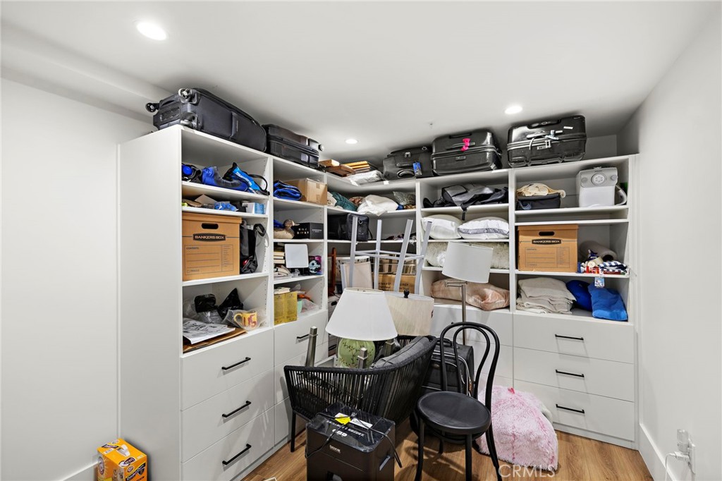 MLS #NP25268939 image #14