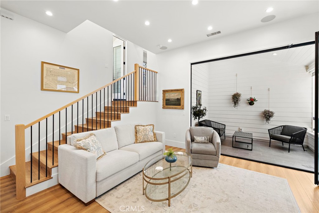 MLS #NP25268939 image #8