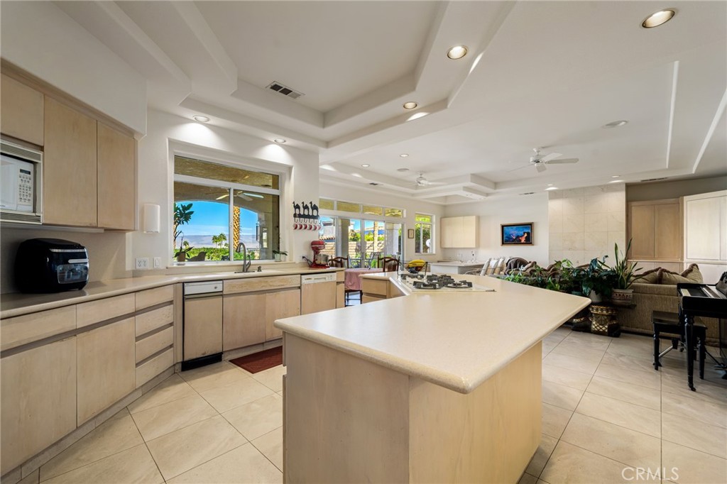 MLS #NP25269128 image #9