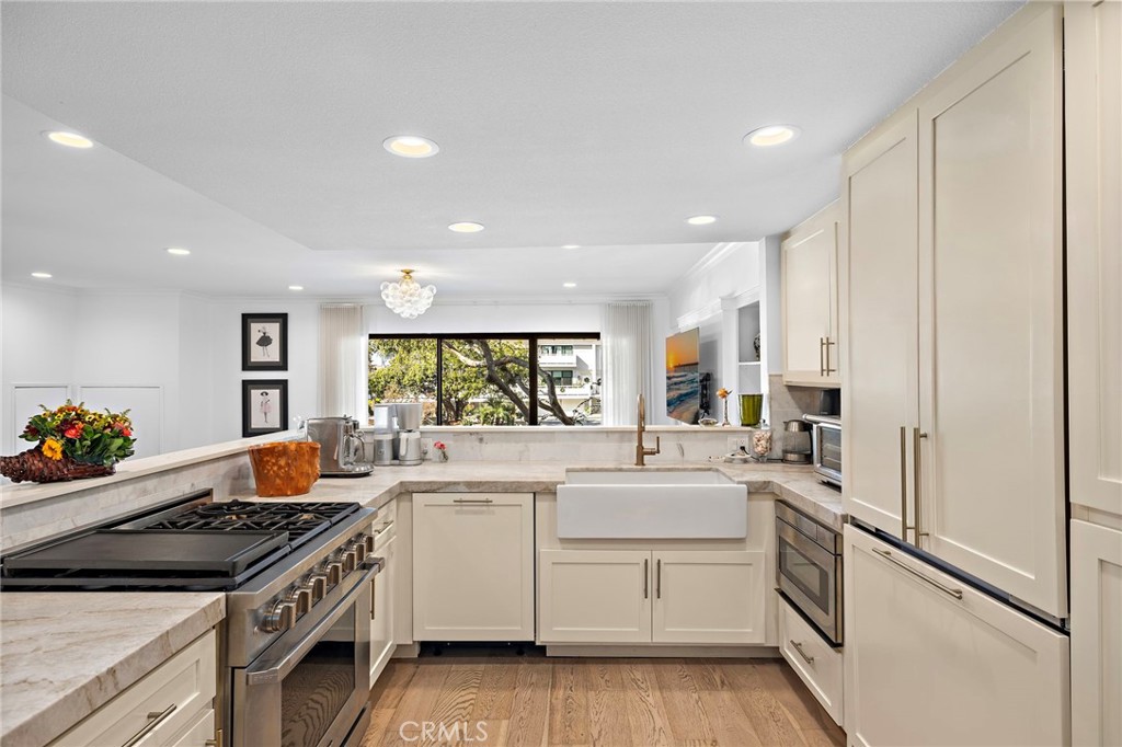 MLS #NP25269315 image #2