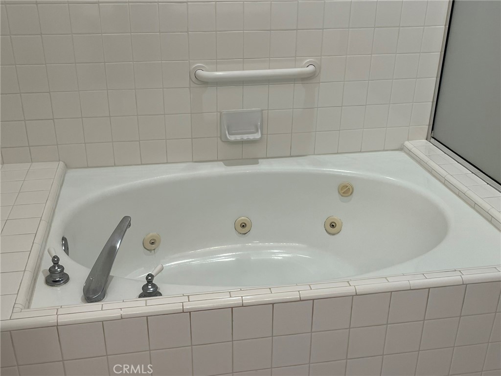 MLS #NP25270095 image #35