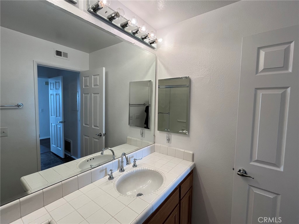 MLS #NP25270095 image #42