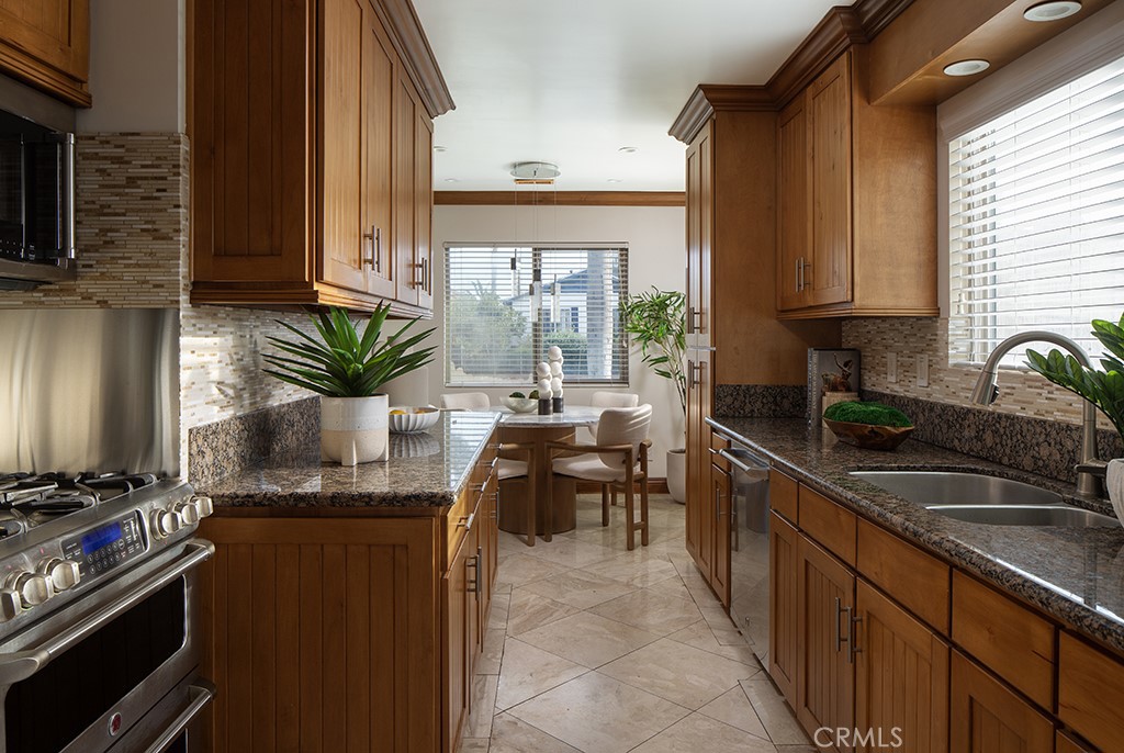 MLS #NP25270428 image #6