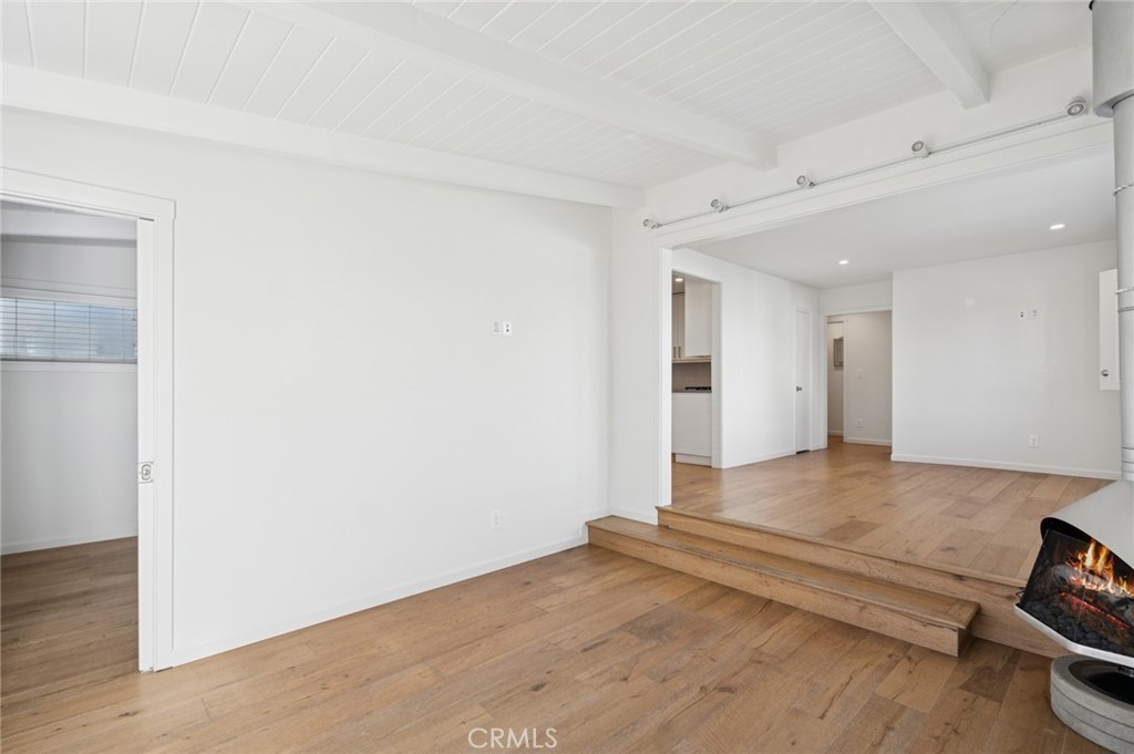 MLS #NP25270824 image #6