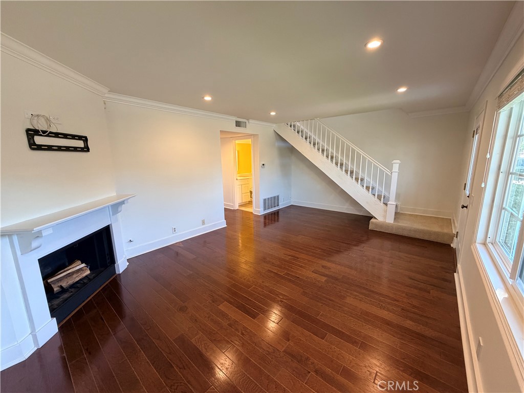 MLS #NP25270864 image #2