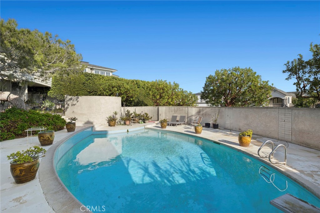 MLS #NP25271243 image #6