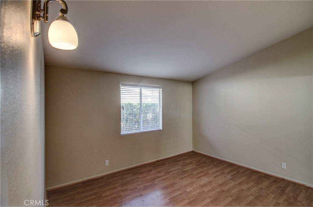 MLS #NP25271360 image #5