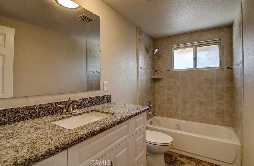 MLS #NP25271360 image #6