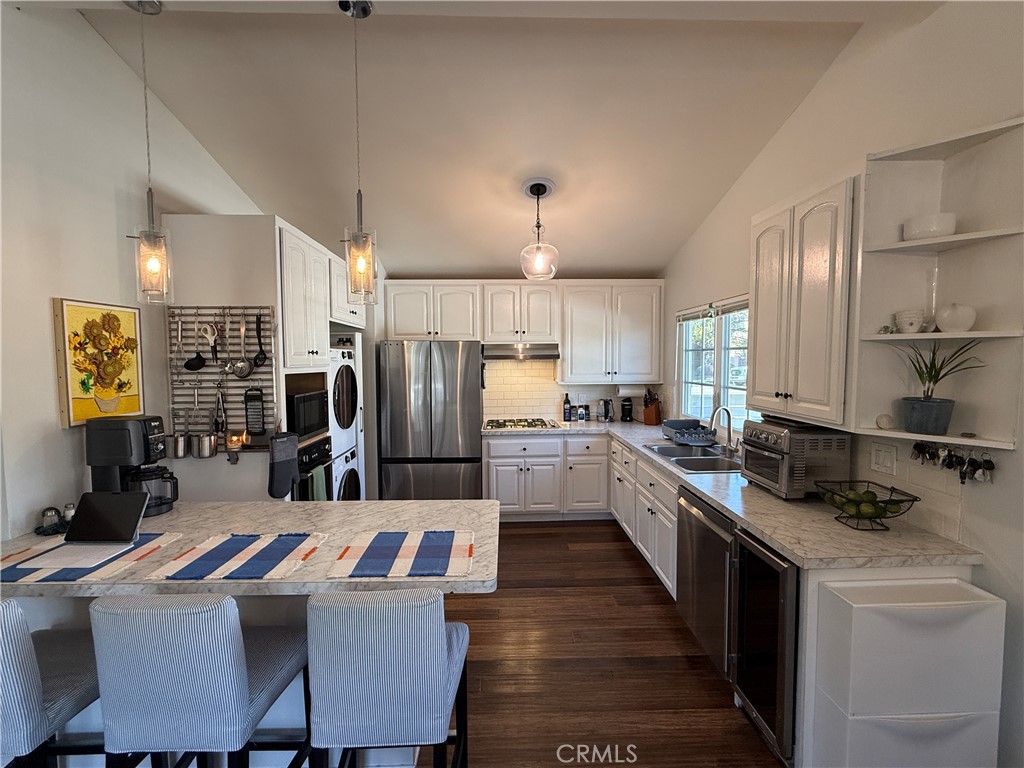 MLS #NP25271560 image #2