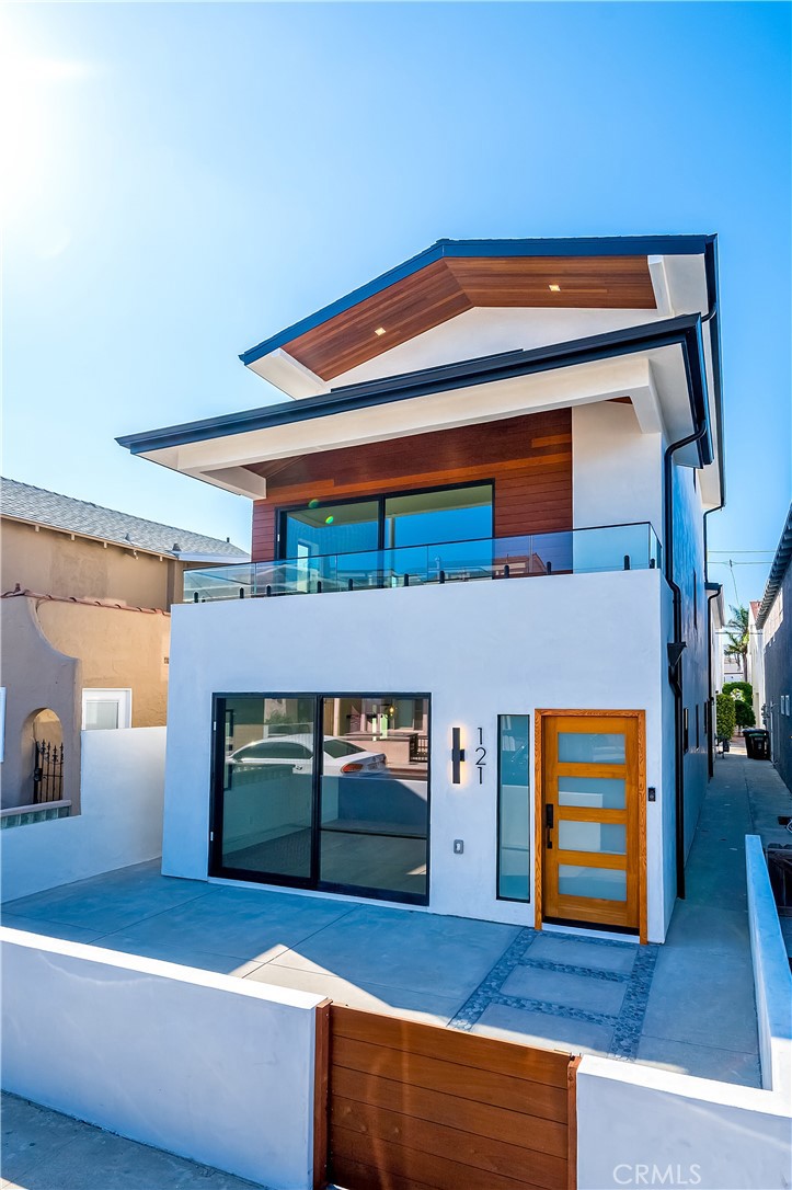 MLS #NP25271648 image #0