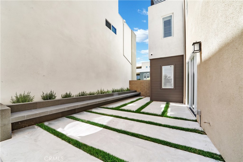 MLS #NP25271936 image #14