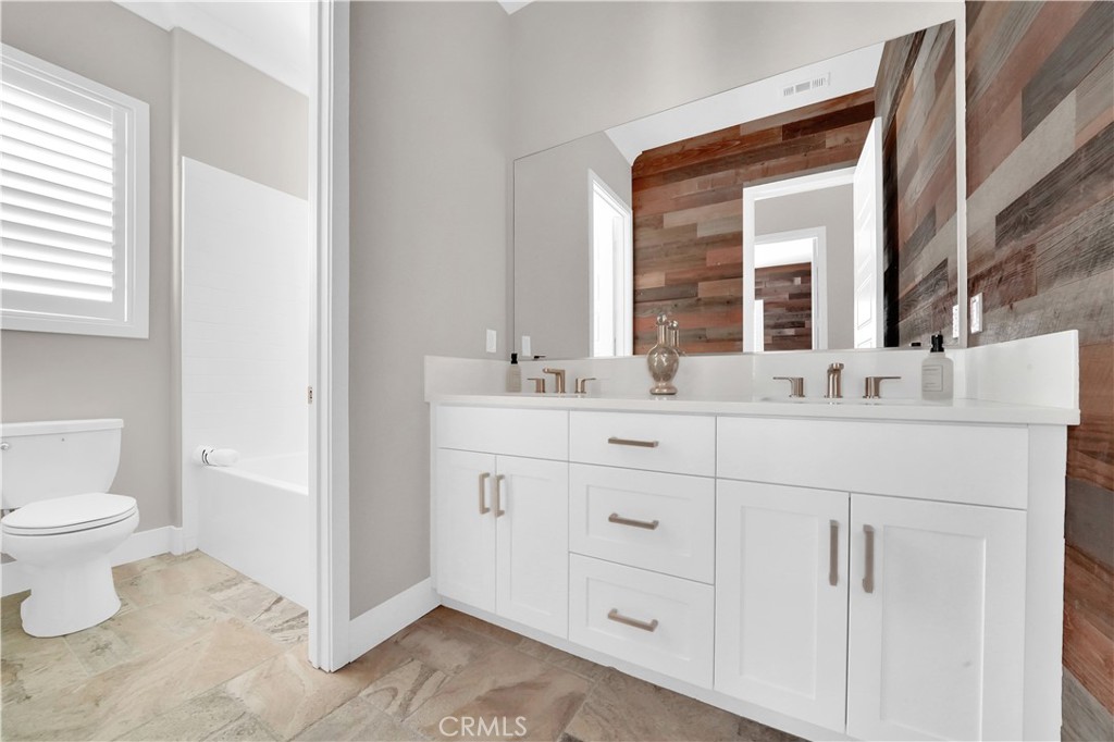 MLS #NP25271936 image #25