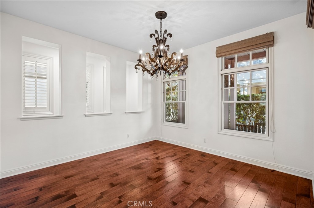 MLS #NP25272230 image #6