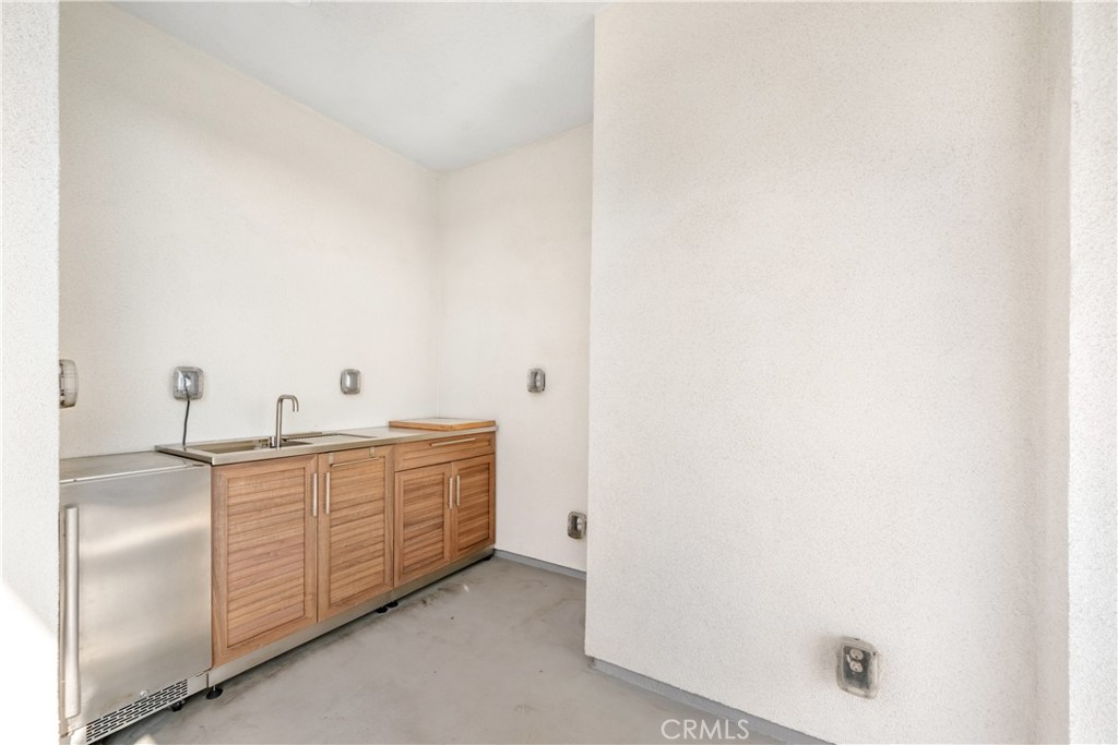 MLS #NP25272565 image #25