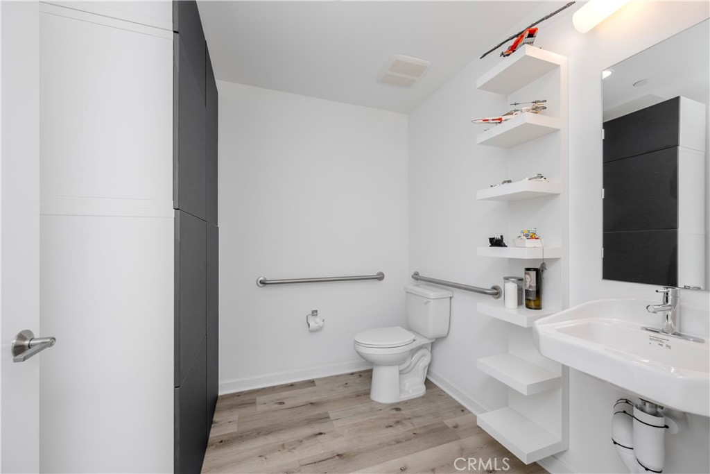 MLS #NP25272565 image #5