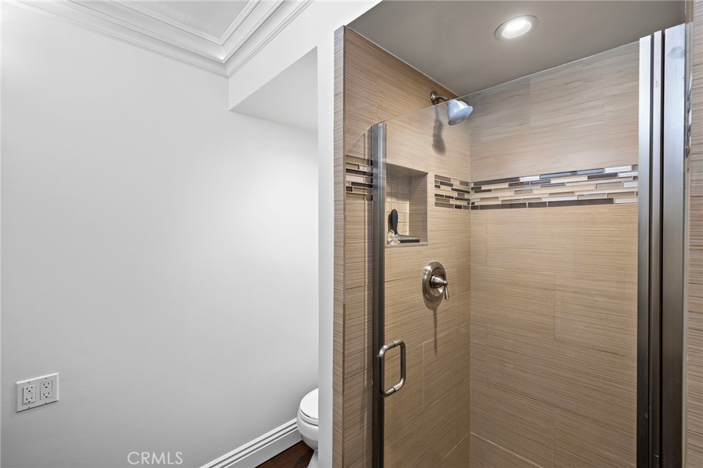 MLS #NP25272630 image #11