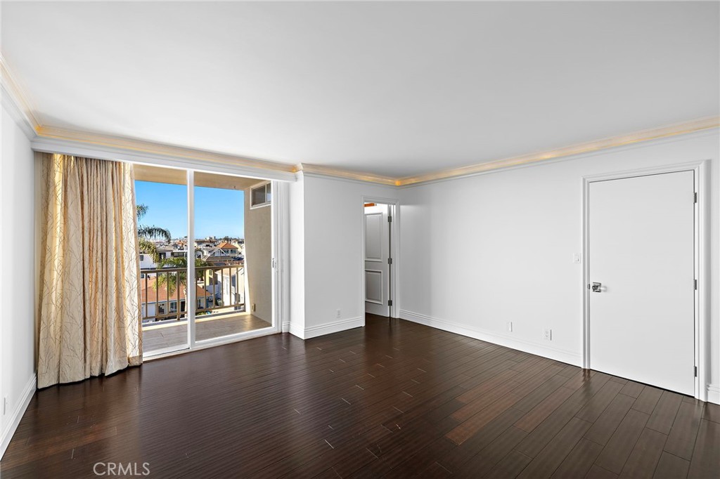 MLS #NP25272630 image #8