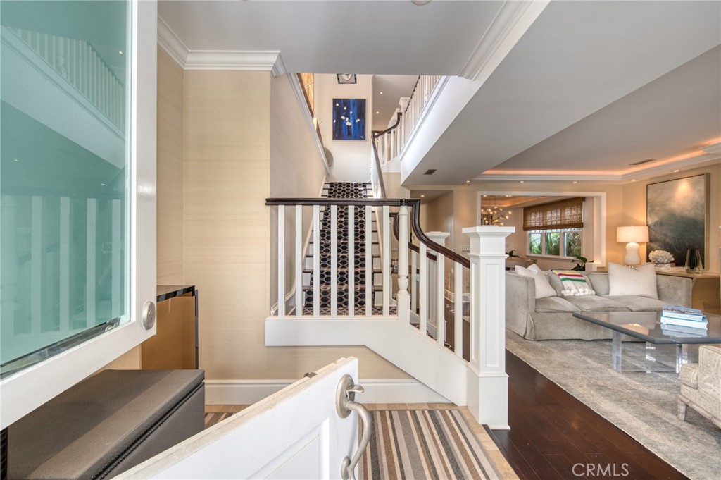 MLS #NP25272674 image #2