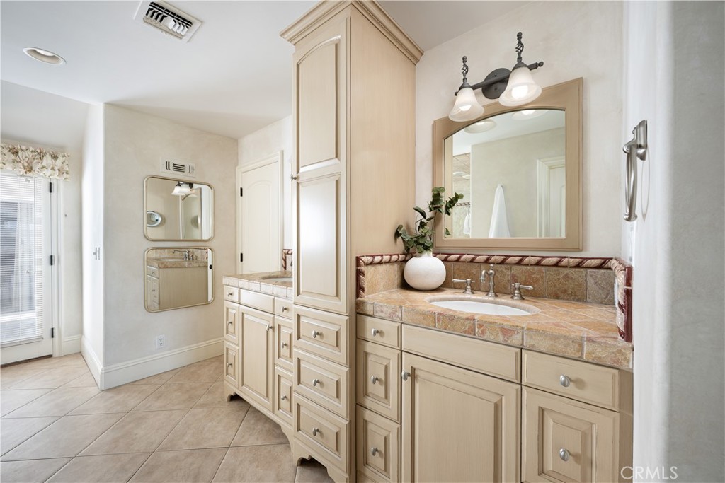 MLS #NP25273183 image #35