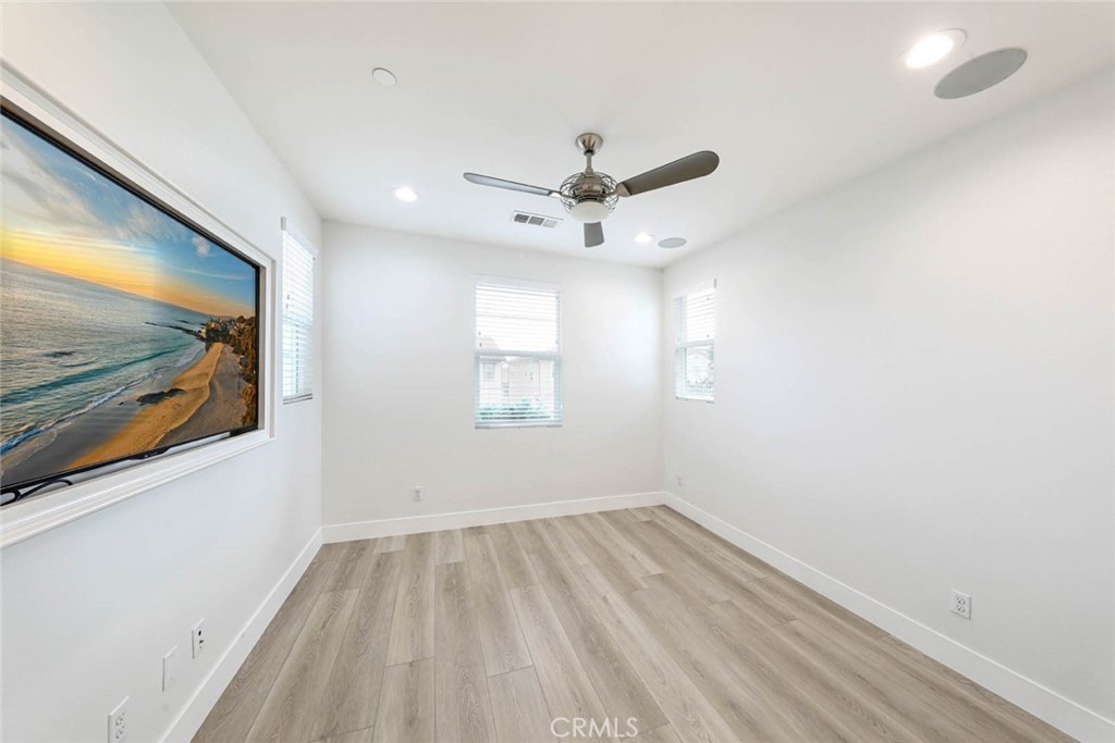 MLS #NP25273434 image #15