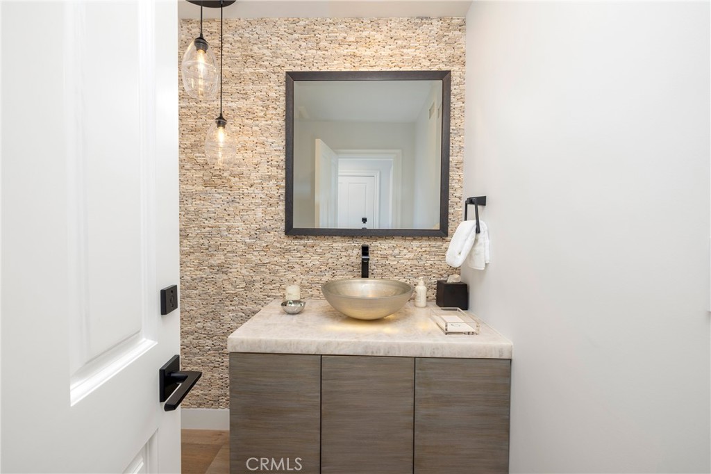 MLS #NP25273782 image #29