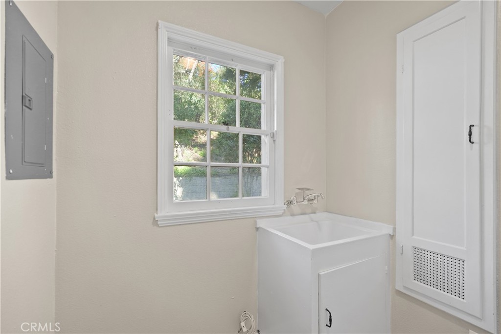 MLS #NP25273839 image #37