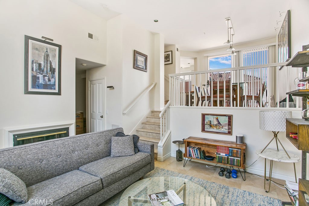 MLS #NP25274309 image #2