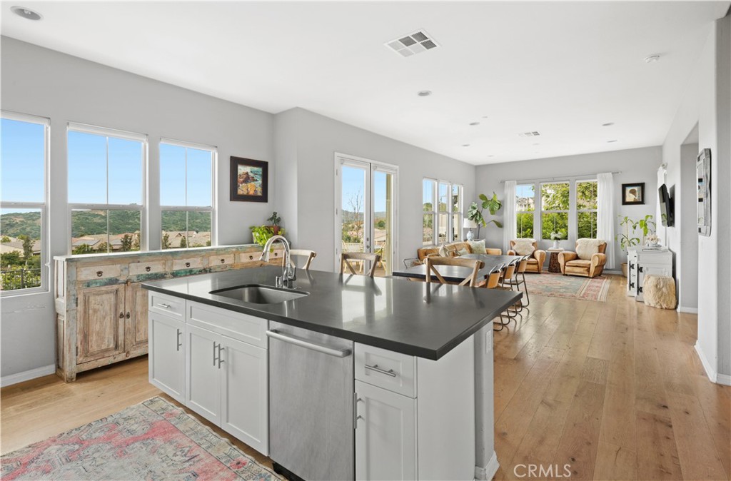 MLS #NP25274311 image #16