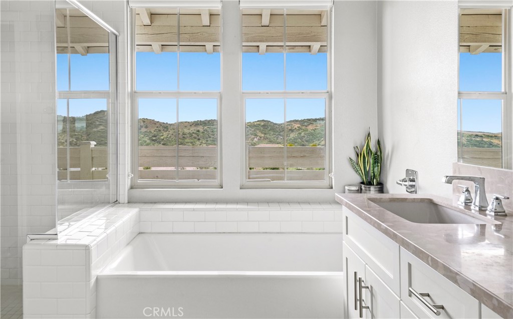 MLS #NP25274311 image #30