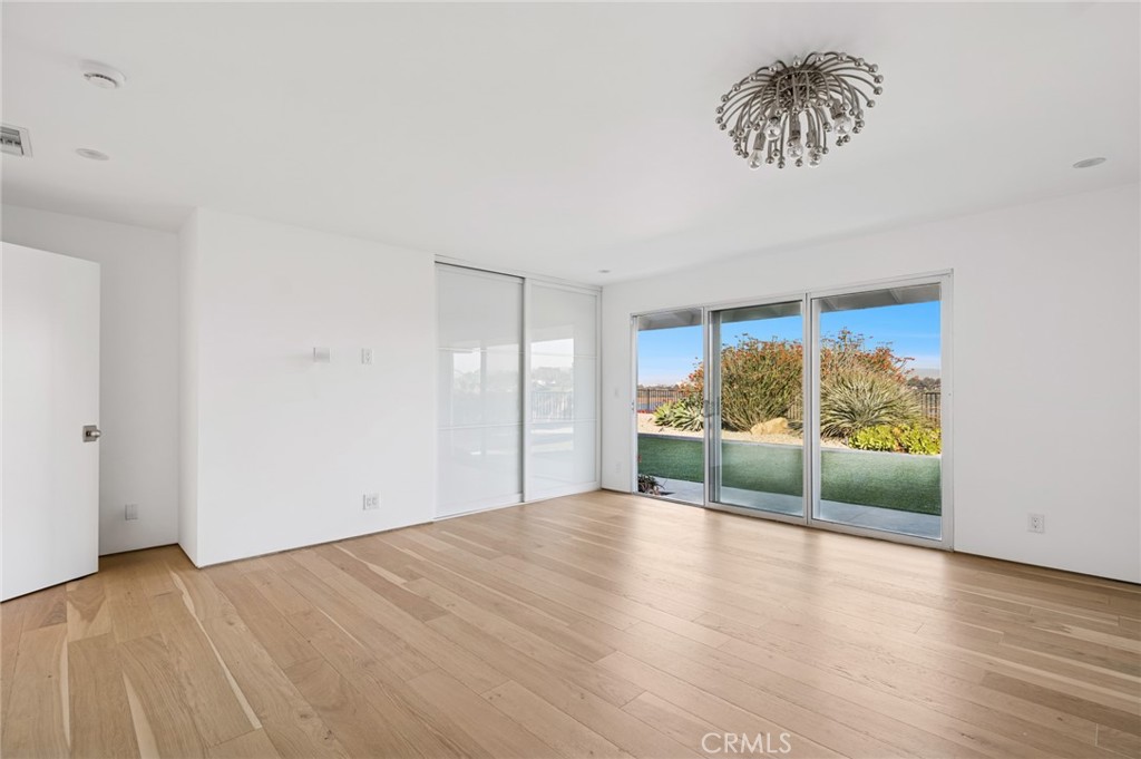 MLS #NP25276858 image #26