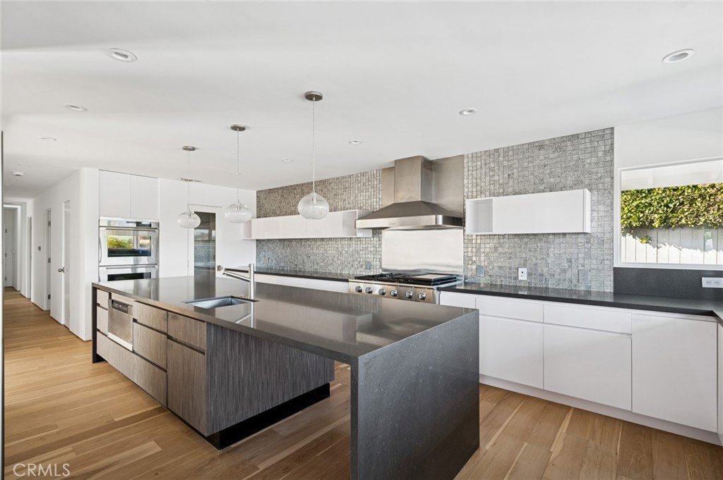 MLS #NP25276858 image #6