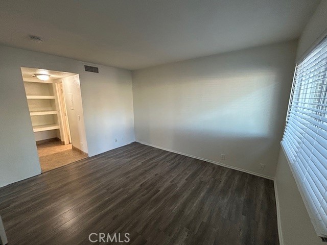 MLS #NP25277420 image #9