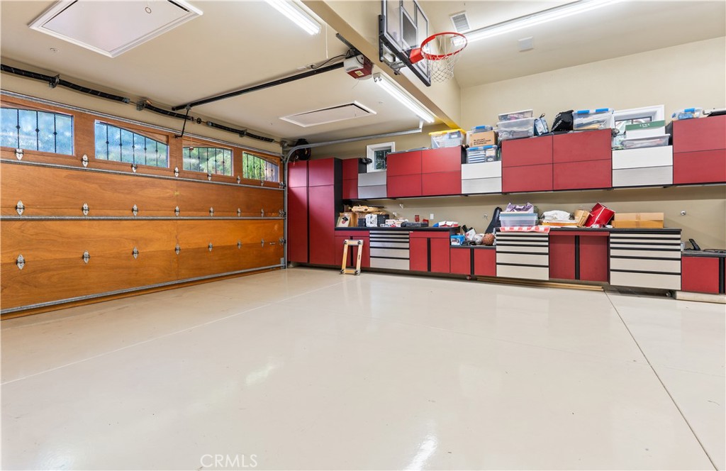 MLS #NP25278615 image #43