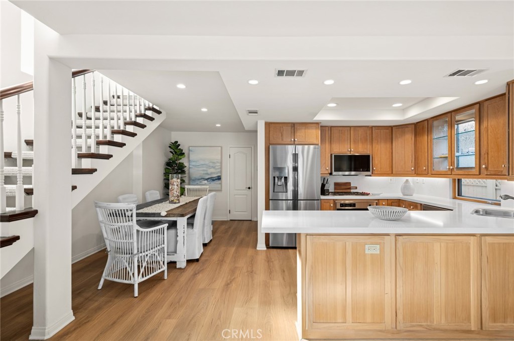 MLS #NP25279055 image #6