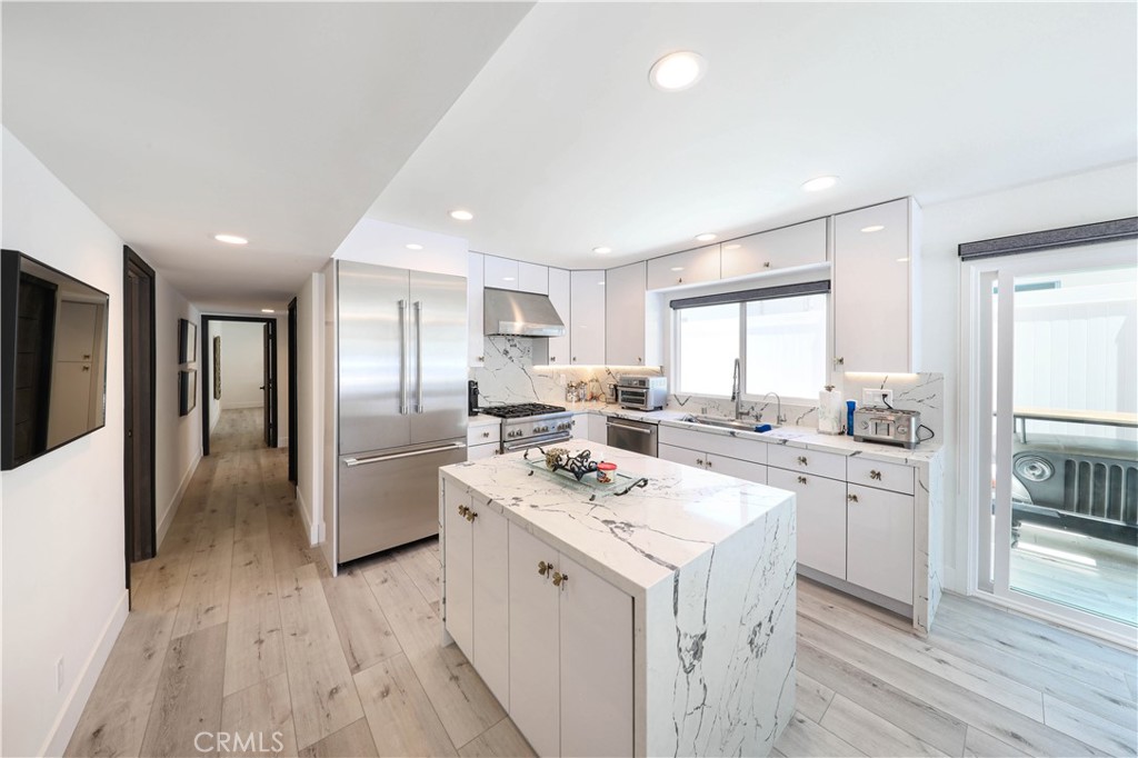 MLS #NP25280111 image #6