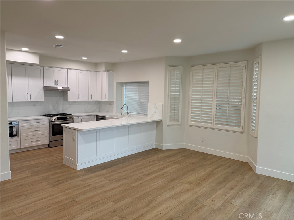 MLS #NP25281013 image #11