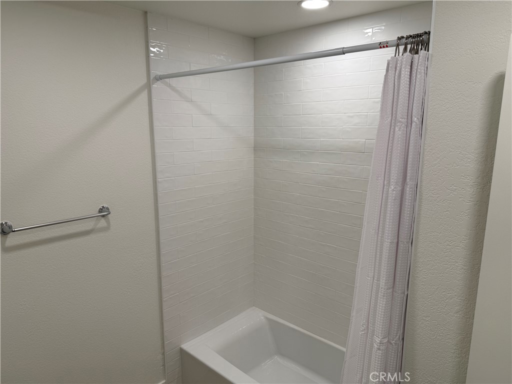 MLS #NP25281013 image #29