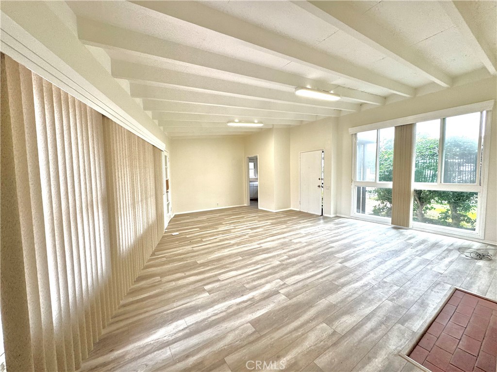 MLS #NP25281086 image #3