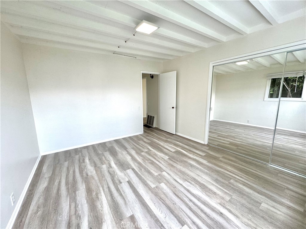 MLS #NP25281086 image #5