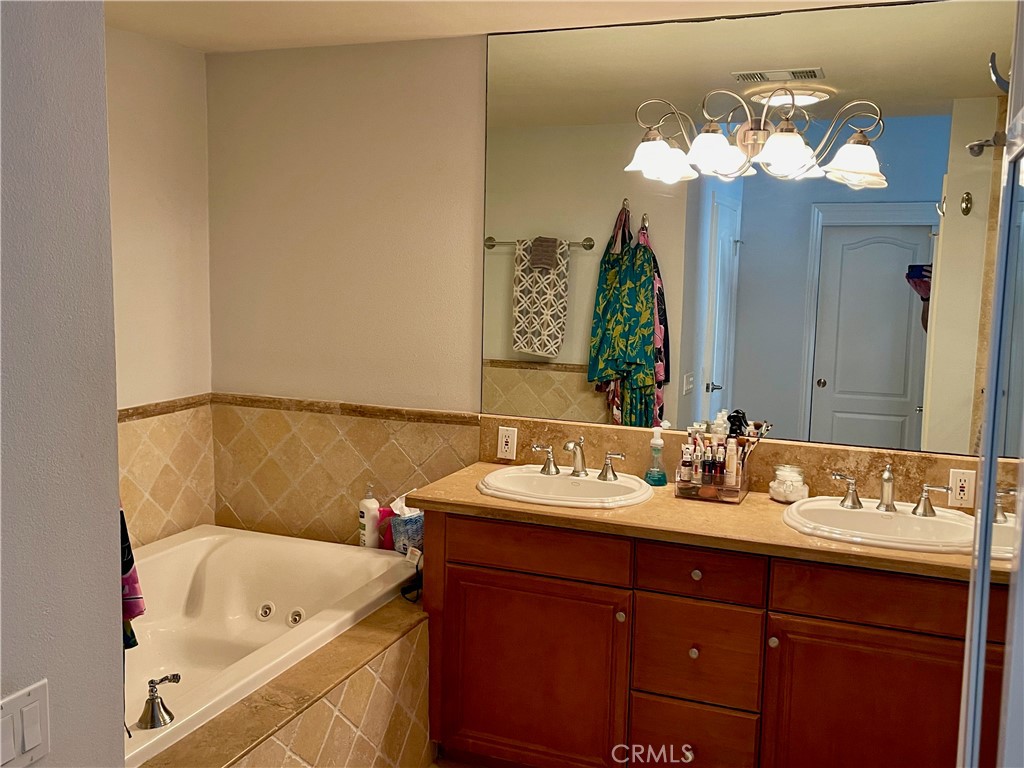 MLS #NP25282360 image #14