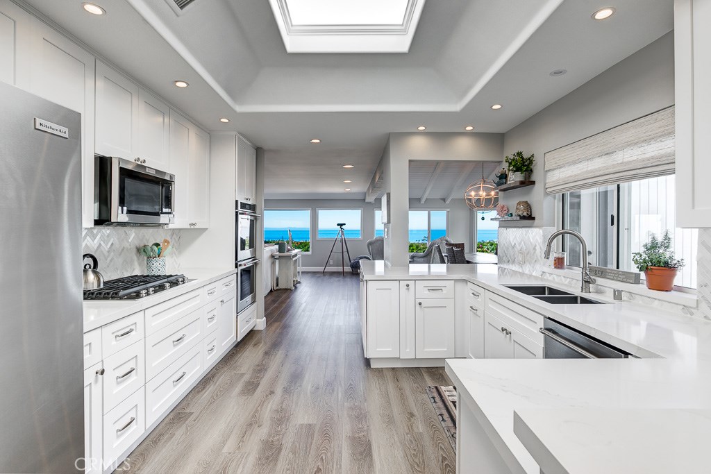 MLS #OC20032840 image #11