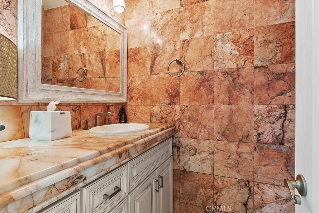 MLS #OC20071877 image #14