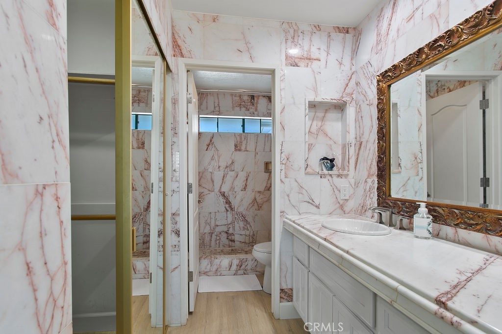 MLS #OC20071877 image #16