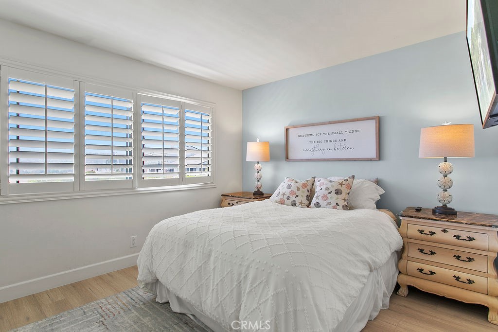 MLS #OC20071877 image #17