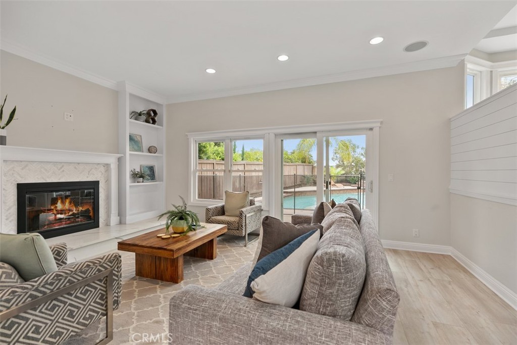 MLS #OC21264792 image #15